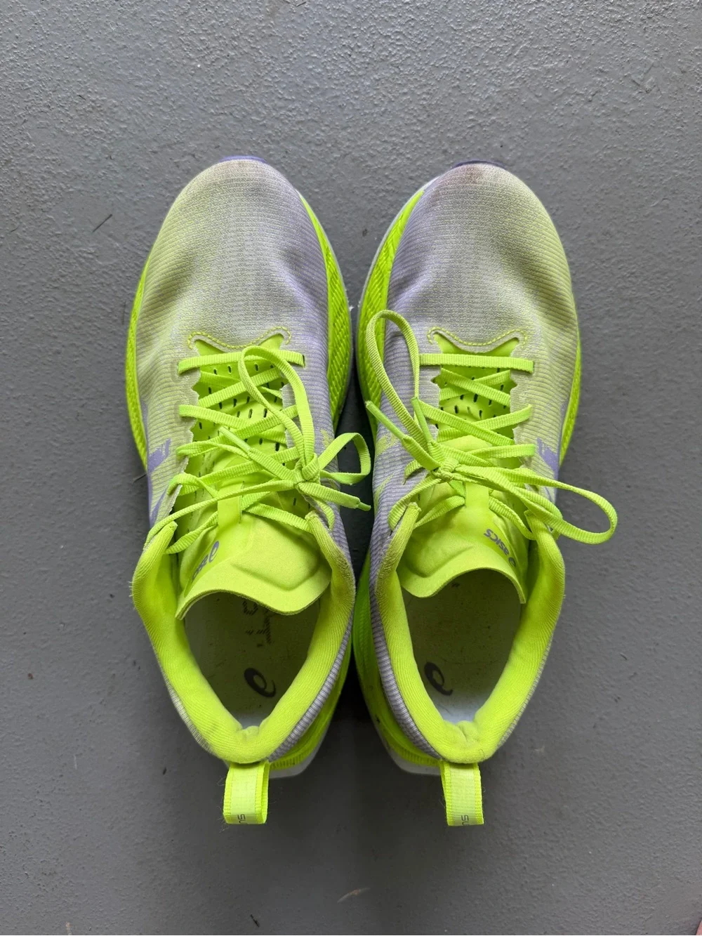 Asics Men’s Superblast 1 Hazard green Men’s size 9